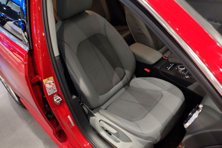 奥迪A3 2018款 30周年年型 Sportback 35 TFSI 时尚型局部细节41