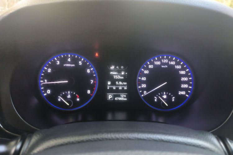 现代 名图 2014款 1.8L 自动智能型GLS中控内饰14