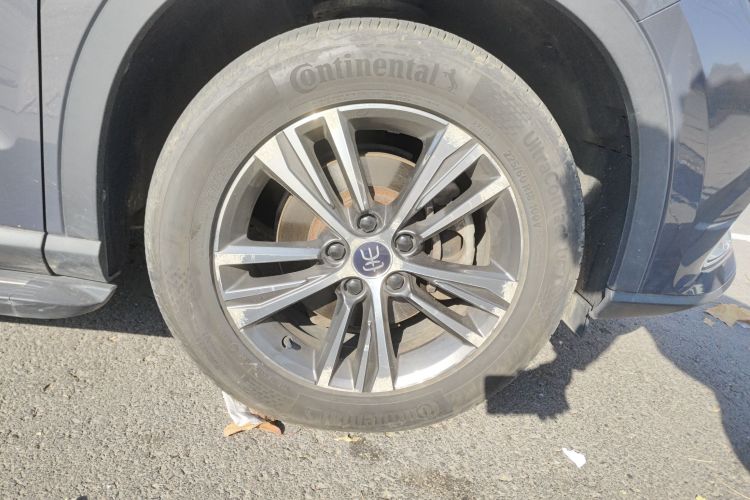 比亚迪 宋Pro 2019款 1.5T 自动豪华型车身外观10