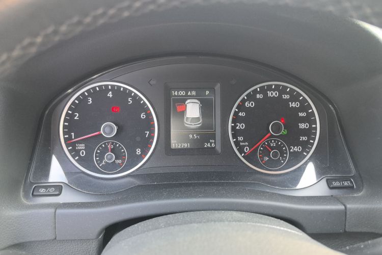 大众 Tiguan 2016款 2.0TSI 四驱标准型中控内饰14