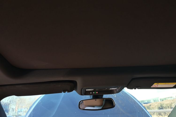 别克 君越 2018款 28T 精英型局部细节22