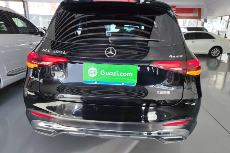 奔驰GLC 2023款 GLC 300 L 4MATIC 动感型 7座车身外观6
