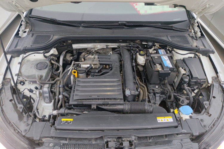 大众 高尔夫 2021款 200TSI DSG机舱底盘24