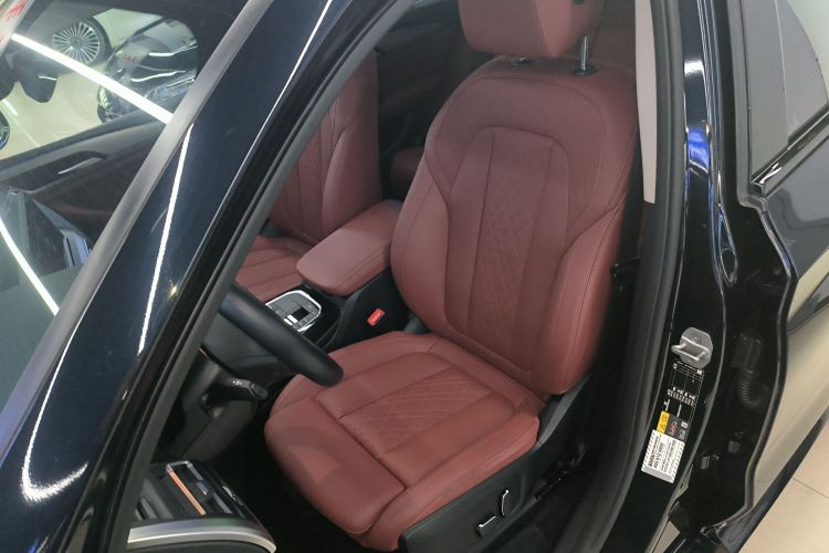 宝马iX3 2023款 创领型局部细节19