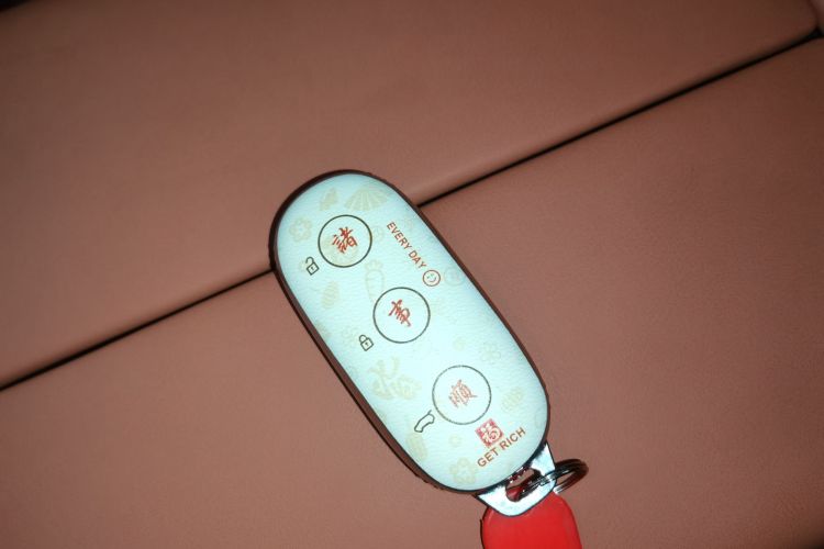 理想汽车 理想L6 2025款 Pro 智能焕新版中控内饰7001