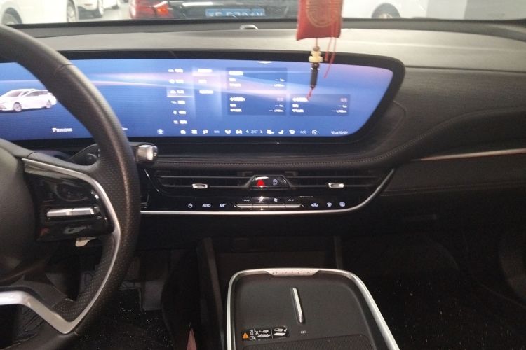 别克 君越 2025款 28T 白金版中控内饰16