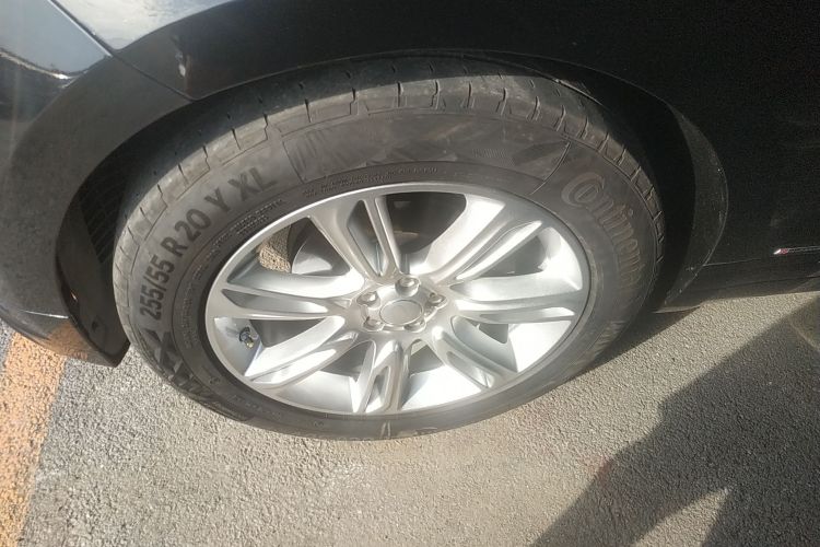 路虎 揽胜星脉 2020款 P250 R-DYNAMIC S车身外观6001