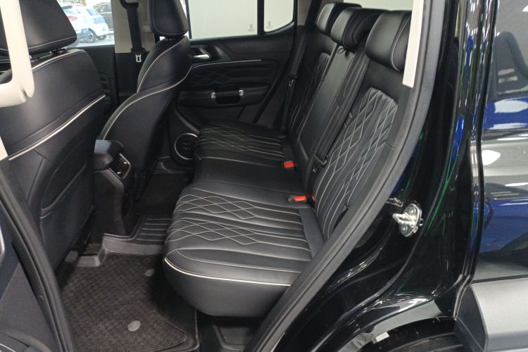 坦克300 2021款 越野版 2.0T 挑战者中控内饰21