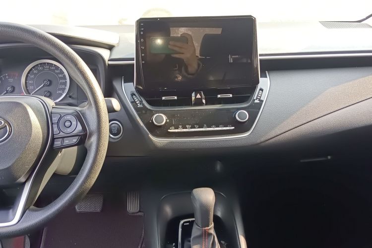 丰田 卡罗拉 2021款 1.2T S-CVT精英PLUS版局部细节16