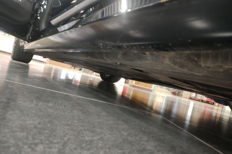 宝马7系 2021款 740Li 领先型 M运动套装局部细节9002