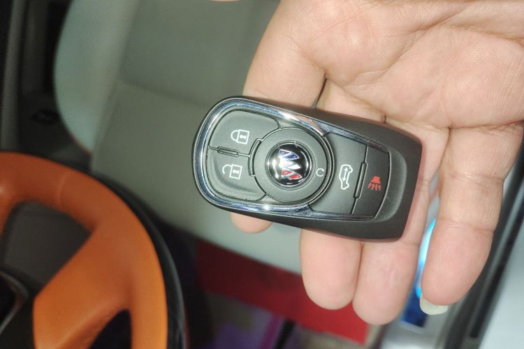 别克GL8 2022款 ES陆尊 653T 舒适型中控内饰11