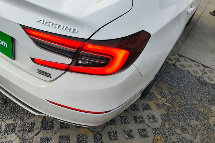 本田 雅阁 2022款 260TURBO 豪华版车身外观6004