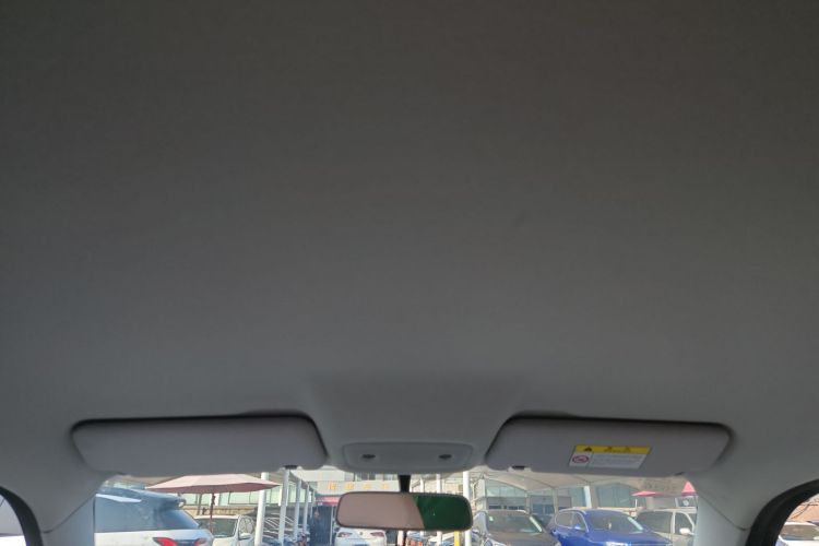 零跑汽车 零跑T03 2023款 310轻享版中控内饰22