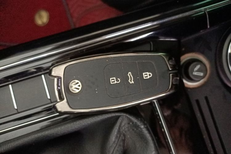 大众 辉昂 2018款 改款 380TSI 两驱商务版中控内饰11