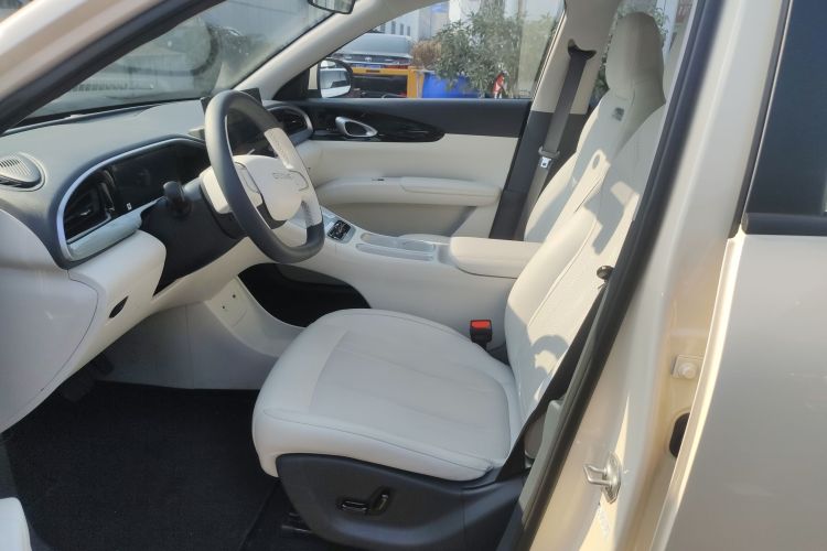 吉利银河 星愿 2025款 UP 410km 探索版中控内饰19