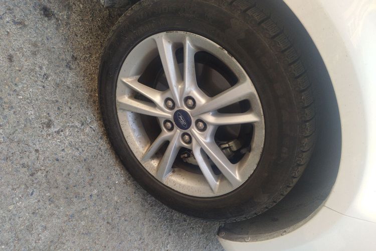 福特 福睿斯 2019款 改款 1.5L 自动悦享型 国VI车身外观6007