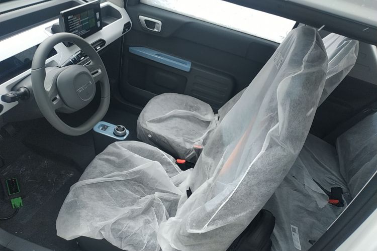 吉利银河 2024款 熊猫mini 200km 耐力熊中控内饰19