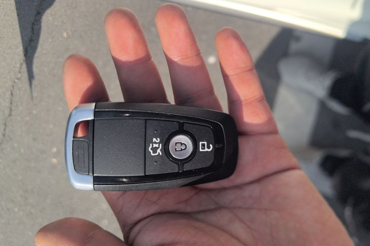 福特 福克斯 2021款 猎装版 EcoBoost 180 自动猎潮型中控内饰7001