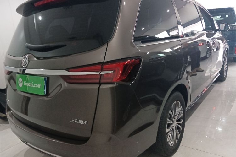 别克GL8 2023款 陆上公务舱 智享型车身外观6005