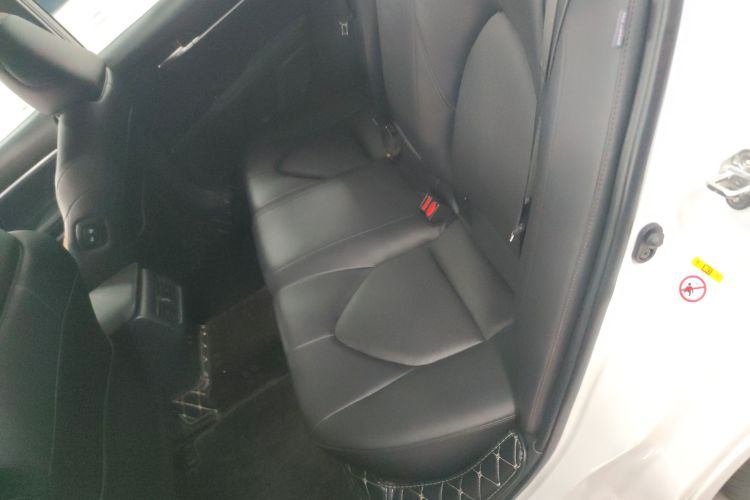 丰田 凯美瑞 2018款 2.5G 豪华版中控内饰21