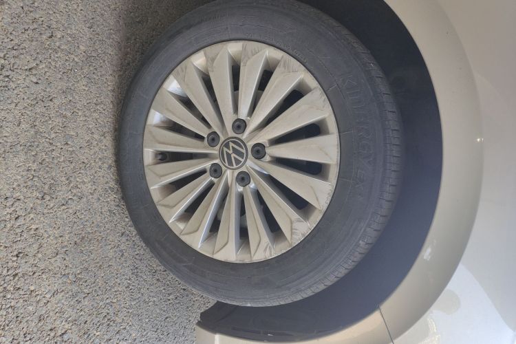 大众 朗逸 2021款 1.5L 自动舒适版车身外观10