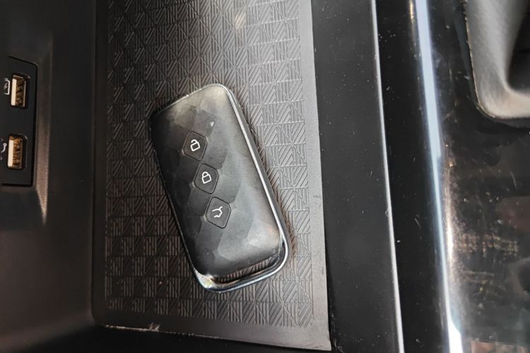 五菱汽车 五菱星辰 2021款 1.5T CVT星辉版中控内饰11