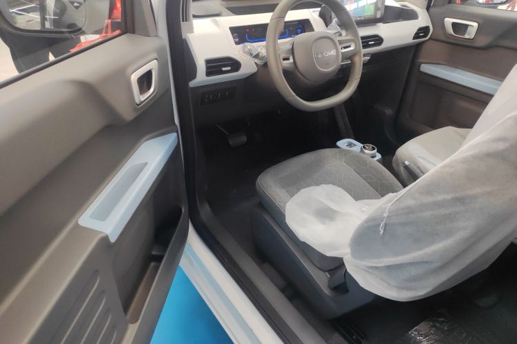 吉利银河 2024款 熊猫mini 200km 耐力熊中控内饰20