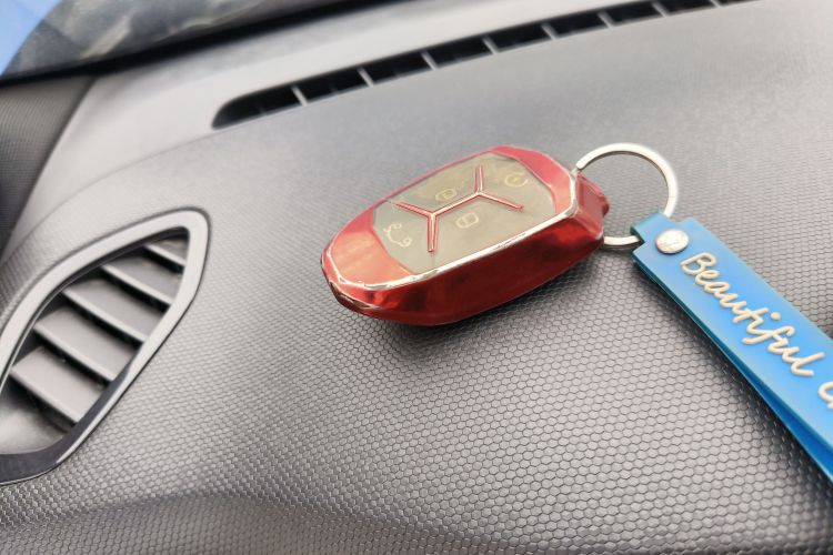 领克02 2021款 1.5TD DCT两驱劲Plus中控内饰11