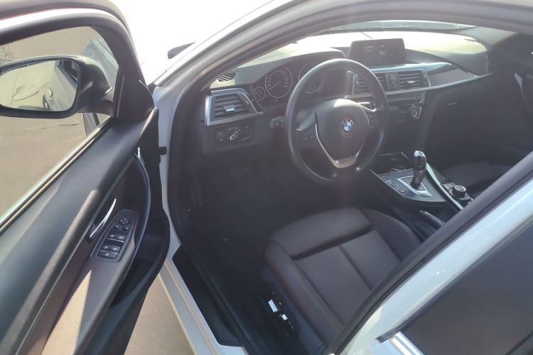 宝马3系 2018款 320Li 时尚型中控内饰20