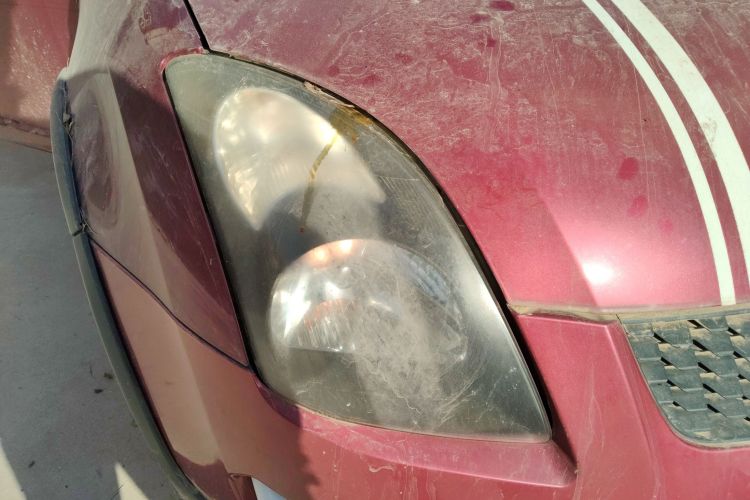 铃木 雨燕 2013款 1.5L 自动20周年限量版车身外观8