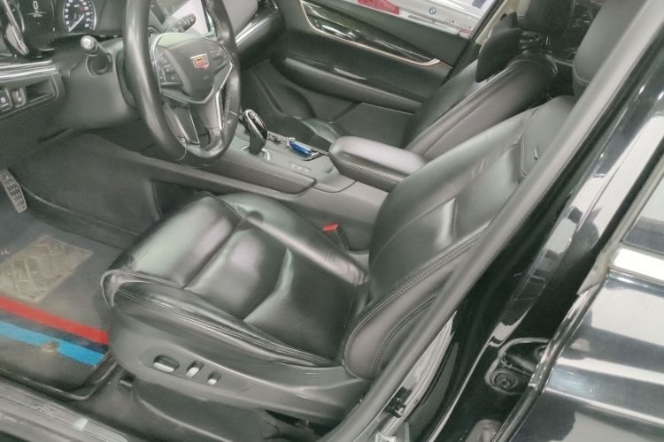 凯迪拉克XT5 2018款 28T 四驱豪华型局部细节19