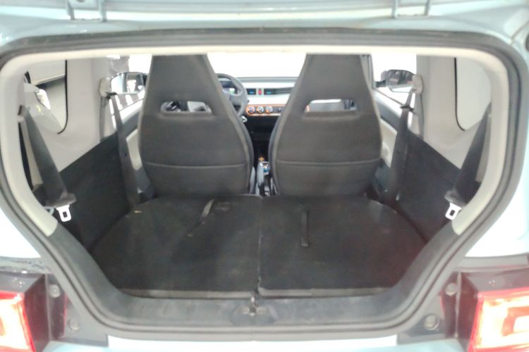 五菱汽车 宏光MINIEV 2021款 马卡龙夹心款 170km 磷酸铁锂中控内饰23