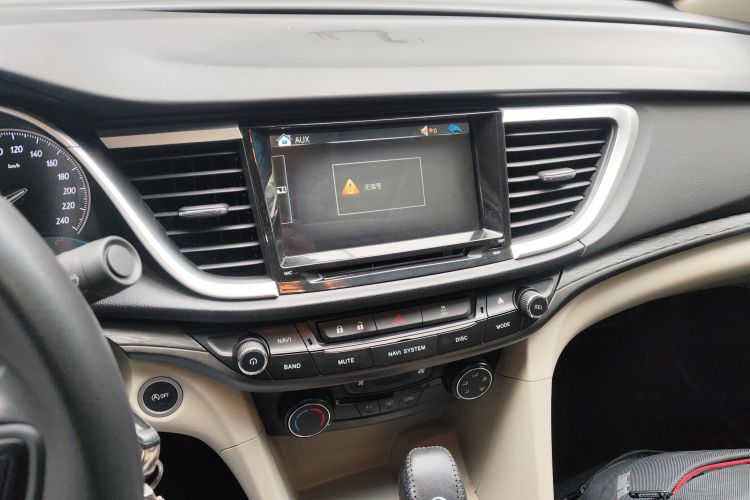 别克 英朗 2016款 15N 自动精英型局部细节16