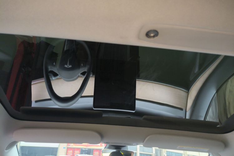 特斯拉 Model 3 2021款 标准续航后驱升级版中控内饰22