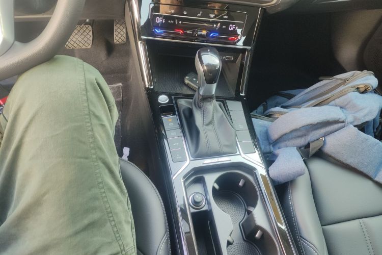 大众 帕萨特新能源 2025款 430PHEV 混动商务版局部细节18