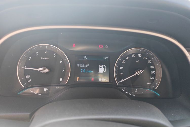 别克 英朗 2015款 18T 双离合豪华型中控内饰14