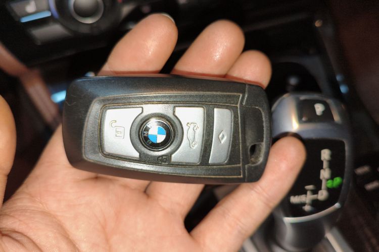 宝马5系 2017款 525Li 领先型中控内饰7001