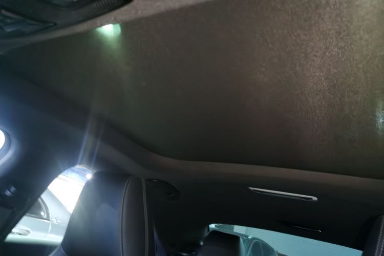 奔驰CLA 2019款 CLA 200 动感型中控内饰22