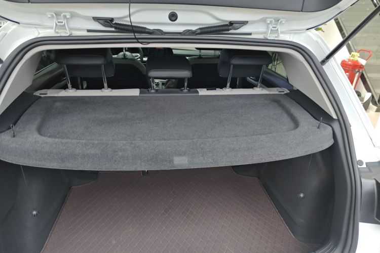 大众 高尔夫 2023款 改款 280TSI DSG Pro机舱底盘23