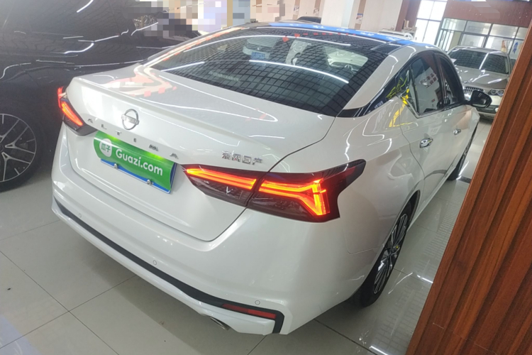 日产 天籁 2022款 2.0L XL-TLS 悦享版车身外观6005