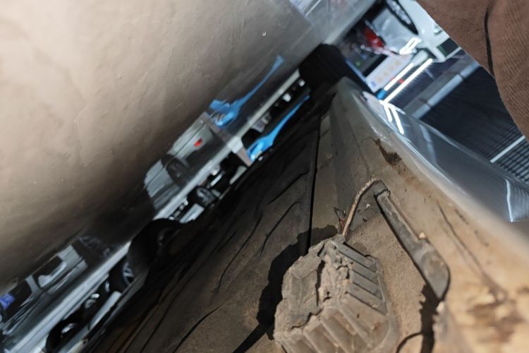 宝马2系旅行车 2019款 218i 时尚型局部细节9001