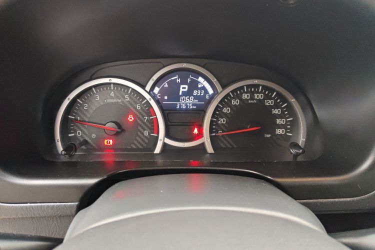 铃木 吉姆尼 2015款 1.3 AT JLX中控内饰14