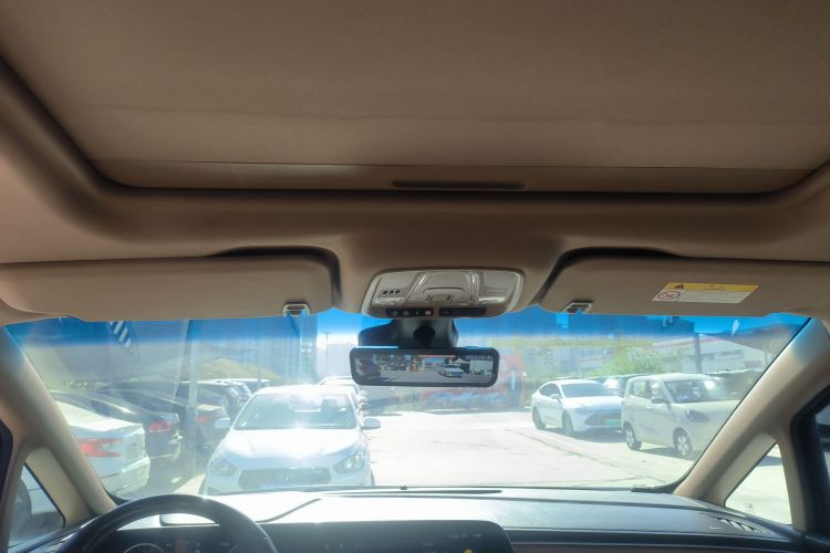 别克GL8 2021款 ES陆尊 653T 尊享型中控内饰22