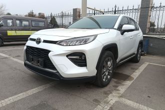 丰田 威兰达 2021款 2.0L CVT两驱豪华版