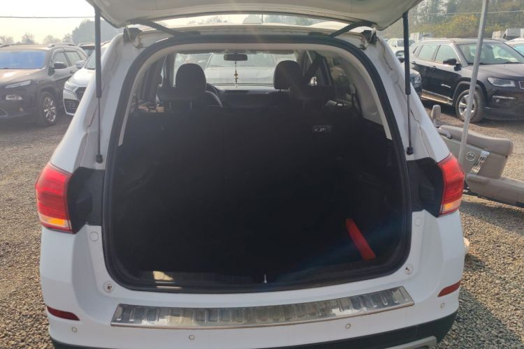 哈弗H6 2018款 蓝标 运动版 1.5T 自动两驱精英型机舱底盘23