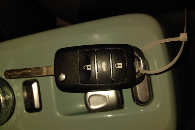 长安启源 长安Lumin 2023款 205km 香沁款中控内饰11