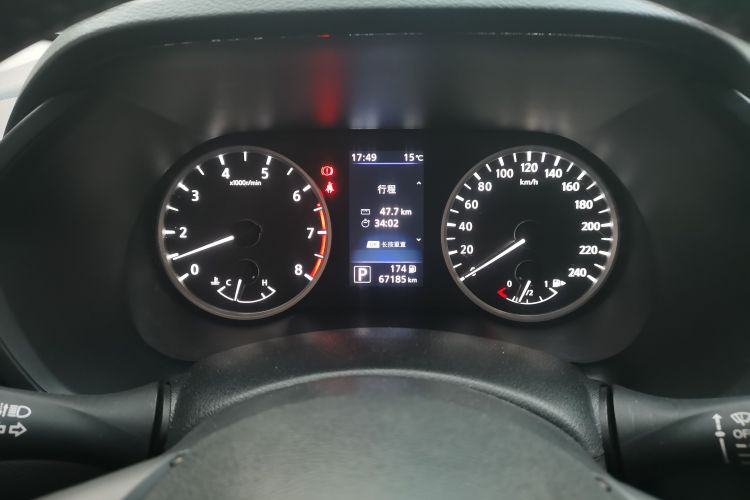 日产 轩逸 2020款 1.6L XL CVT悦享版中控内饰14