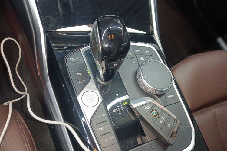 宝马3系 2022款 改款 320Li M运动套装局部细节18