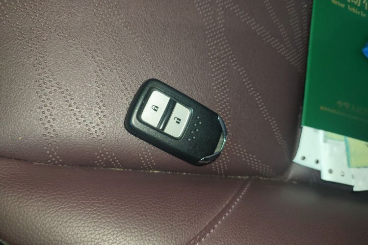 思铭 东风本田M-NV 2021款 尚逸版中控内饰11