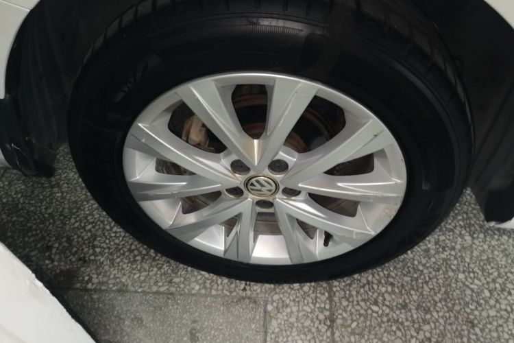 大众 朗逸 2015款 230TSI DSG舒适版车身外观6003